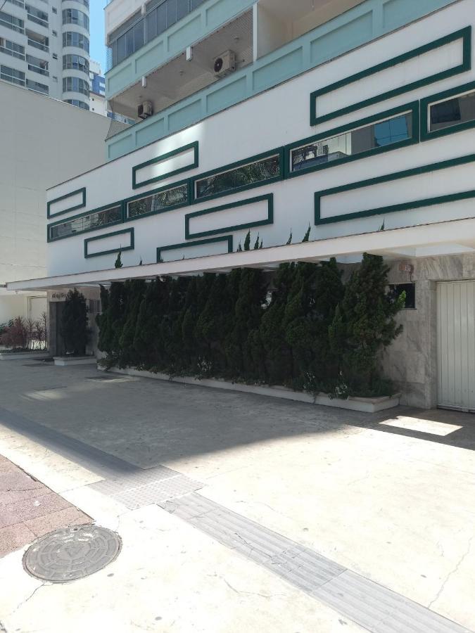 Acesso Exclusivo A Praia! Apartamento Balneário Camboriú