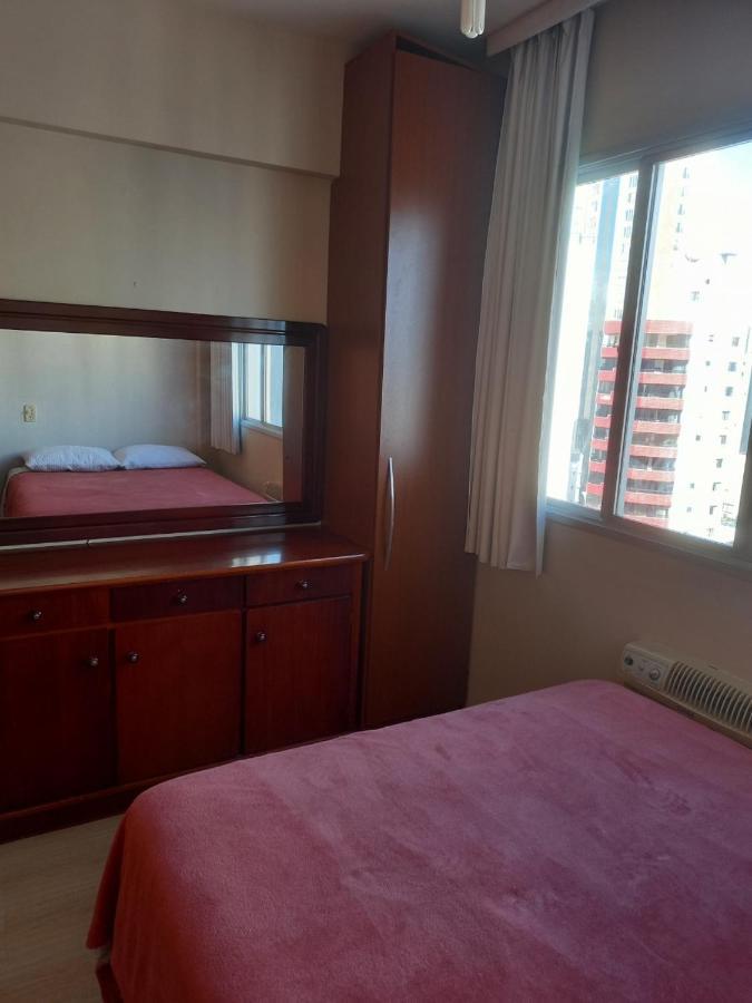 Acesso Exclusivo A Praia! Apartamento